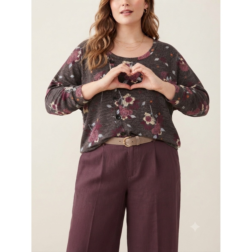 Maurices Floral Knit Top Womens 2X Plus Gray Burgundy Feminine Boho Long Sleeve